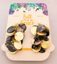 Cargar imagen en el visor de la galería, Arete racimo corto