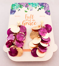 Cargar imagen en el visor de la galería, Arete racimo corto