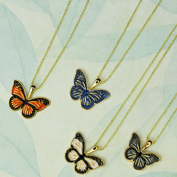 Collar mariposa figura