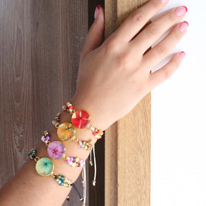 Pulsera tejida sencilla