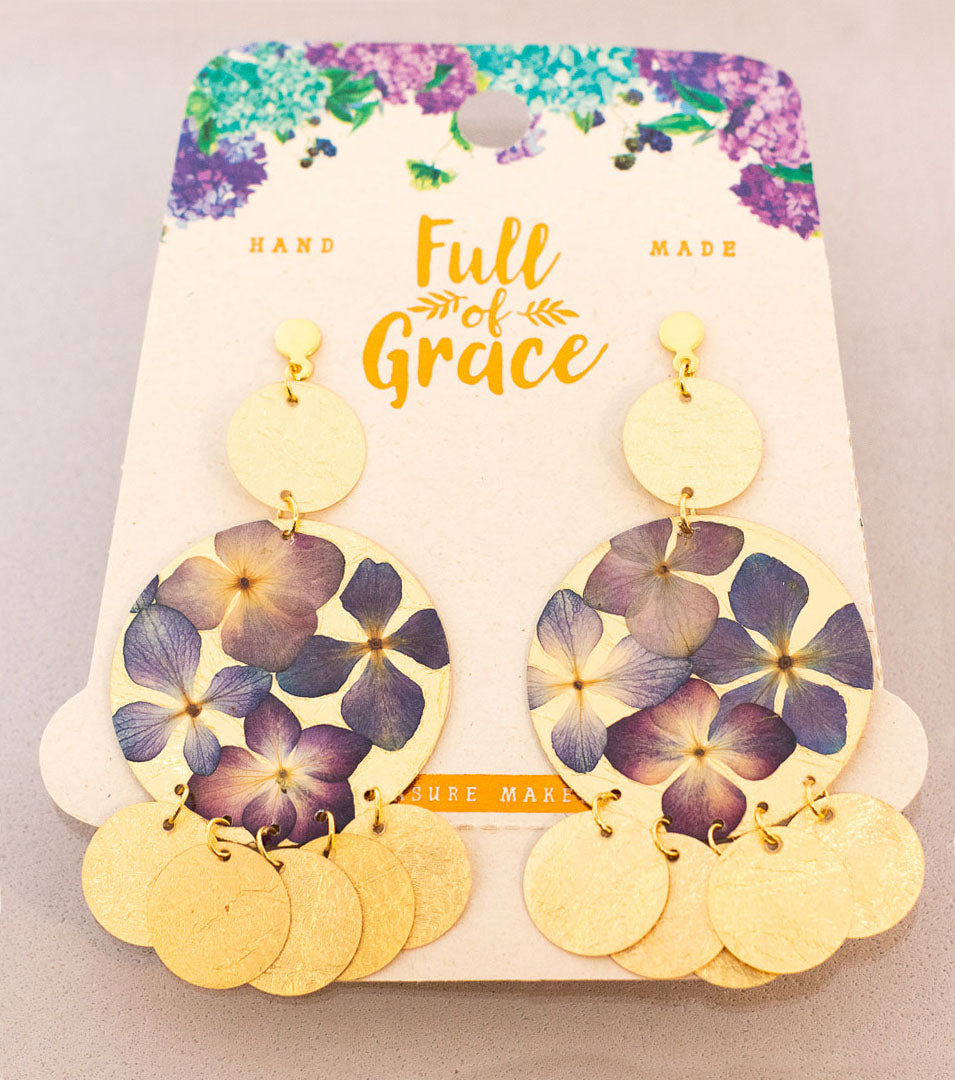 Aretes con flores naturales. Producto 100% hecho a mano. Una joya de la flora colombiana.