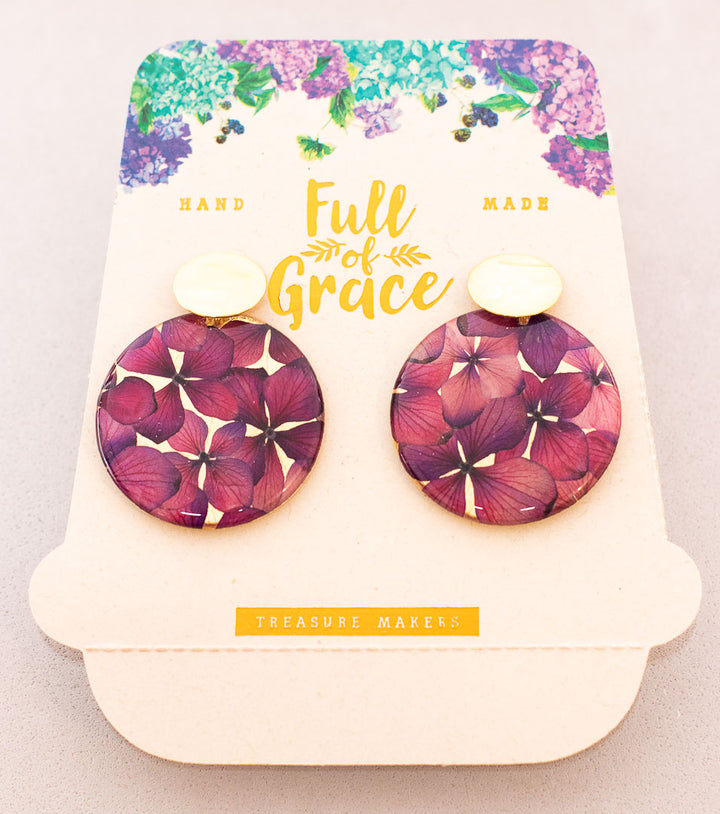 Aretes con flores naturales. Producto 100% hecho a mano. Una joya de la flora colombiana.