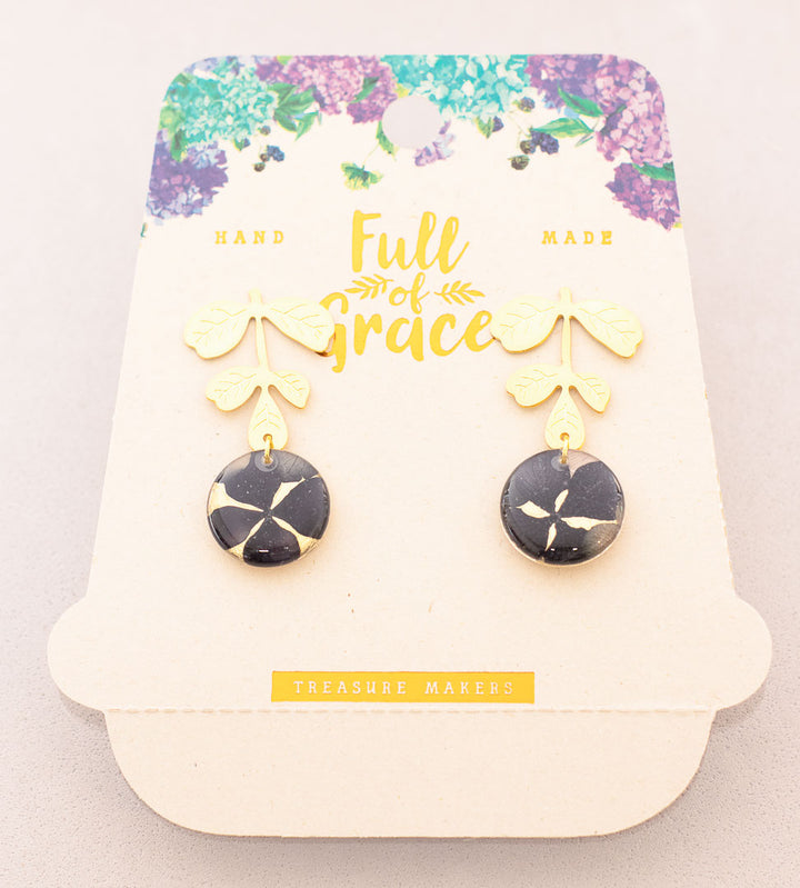 Aretes con flores naturales. Producto 100% hecho a mano. Una joya de la flora colombiana.