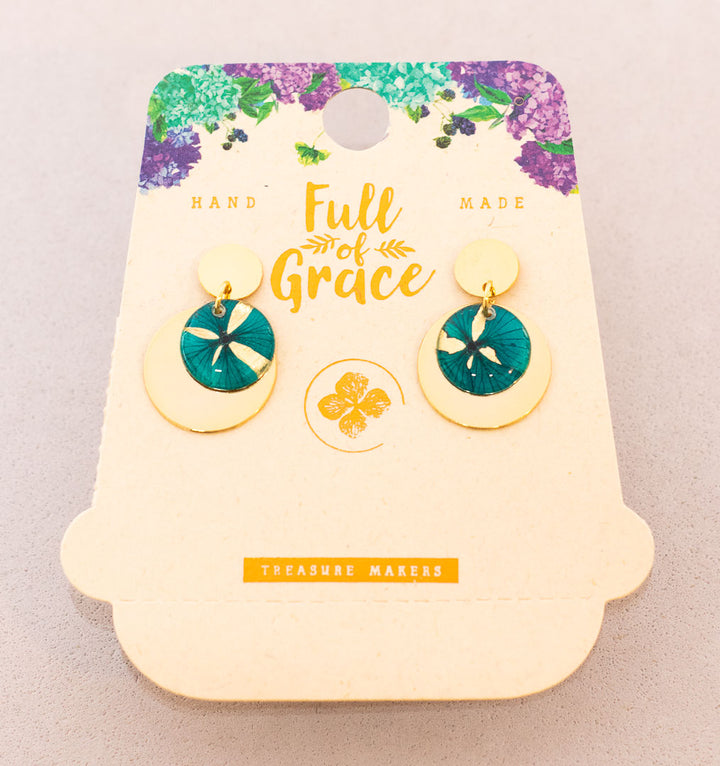 Aretes con flores naturales. Producto 100% hecho a mano. Una joya de la flora colombiana.