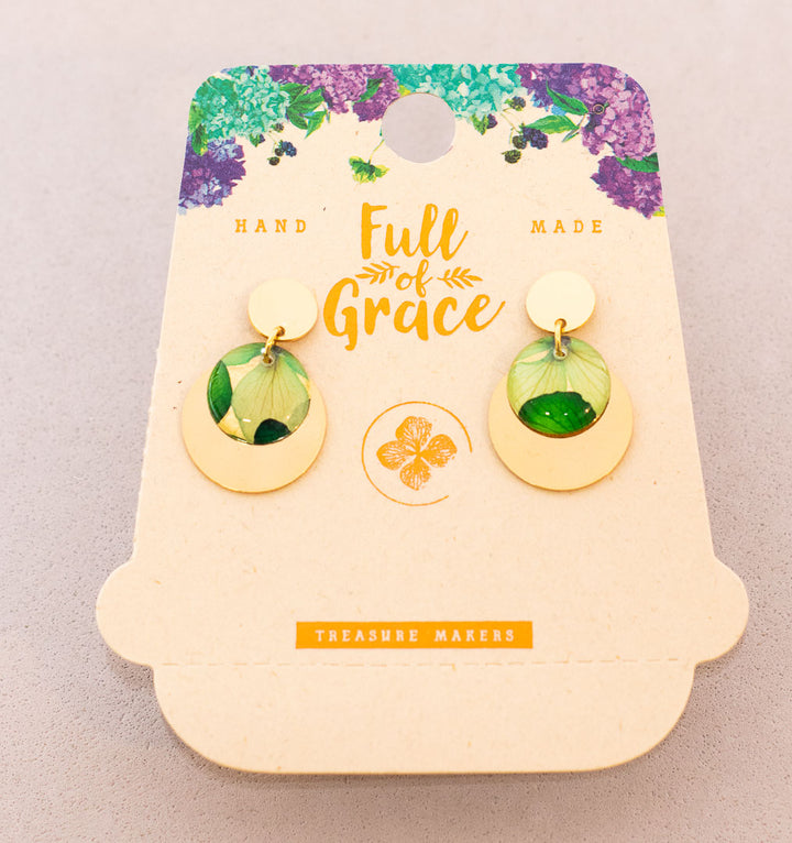 Aretes con flores naturales. Producto 100% hecho a mano. Una joya de la flora colombiana.