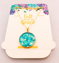 Cargar imagen en el visor de la galería, Collar circular con caja - Grande
