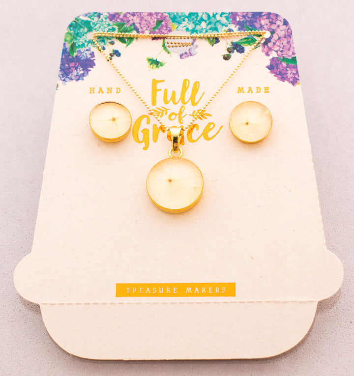 Accesorios con flores naturales. Producto 100% hecho a mano. Una joya de la flora colombiana.