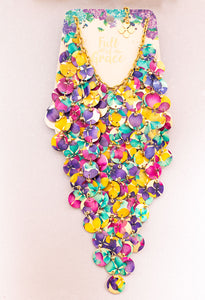 Collar cascada